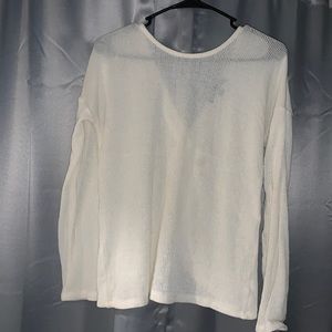 long sleeve with opening in the back